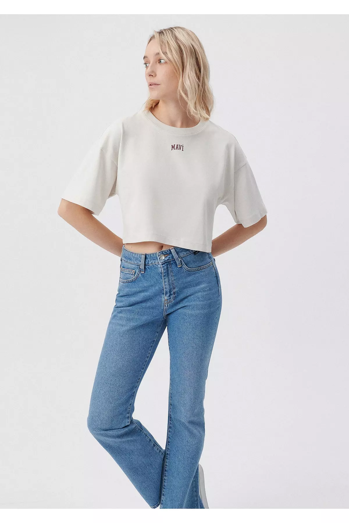 Logo Printed Beige Crop T-shirt / Short Cut 1611585-70136