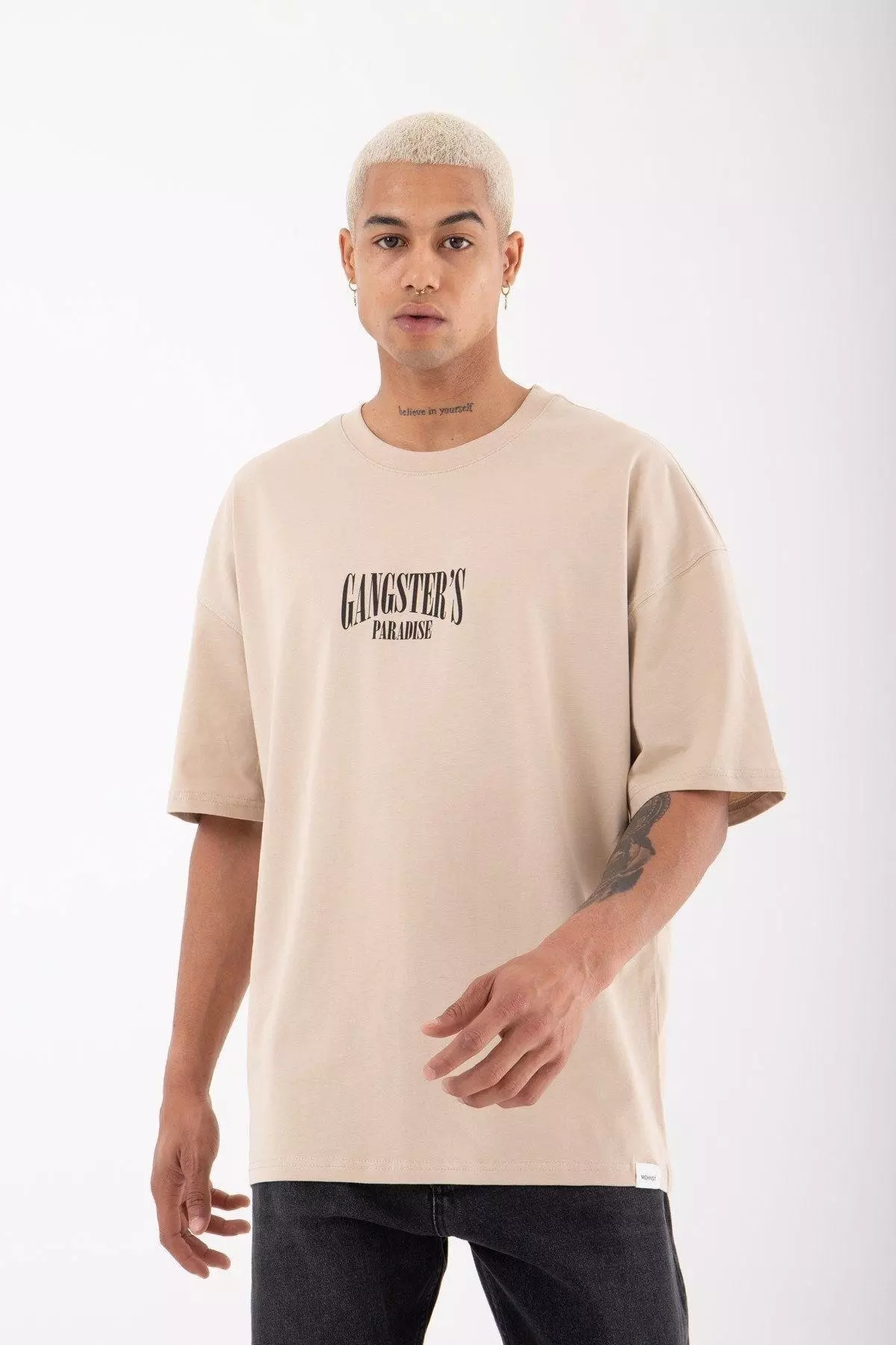 Men's Beige Gangster's Paradise Printed Oversized Cotton Bicycle Collar T-shirt