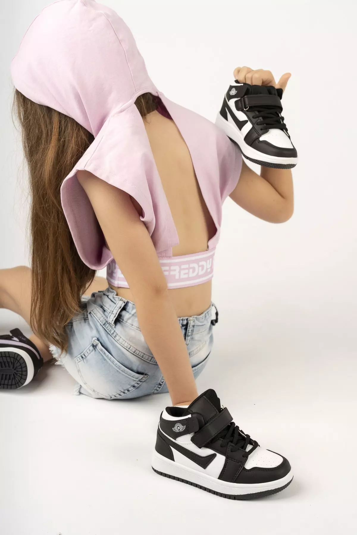 Children's White Black Wristband Sneakers