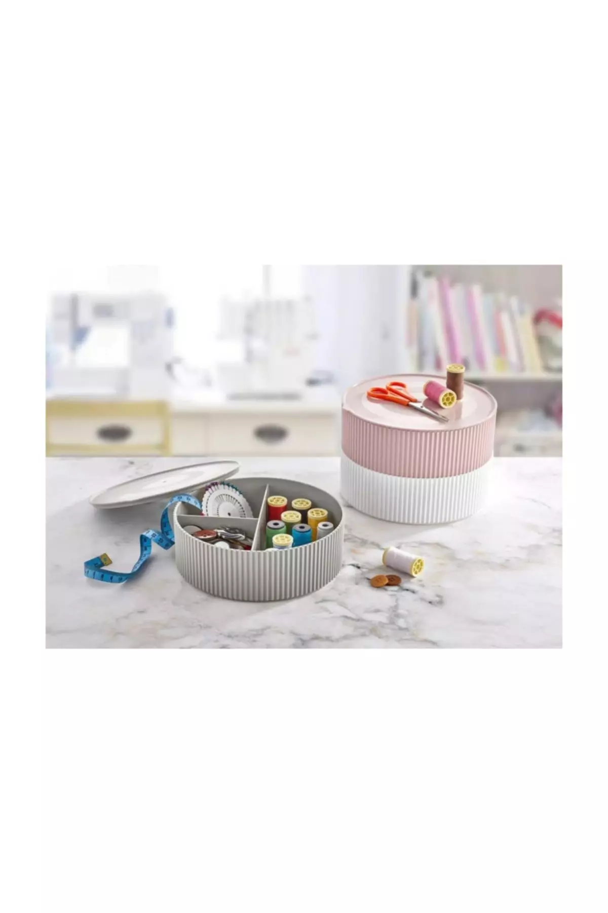 Lv-225 Sewing and Jewelry Box - Gray