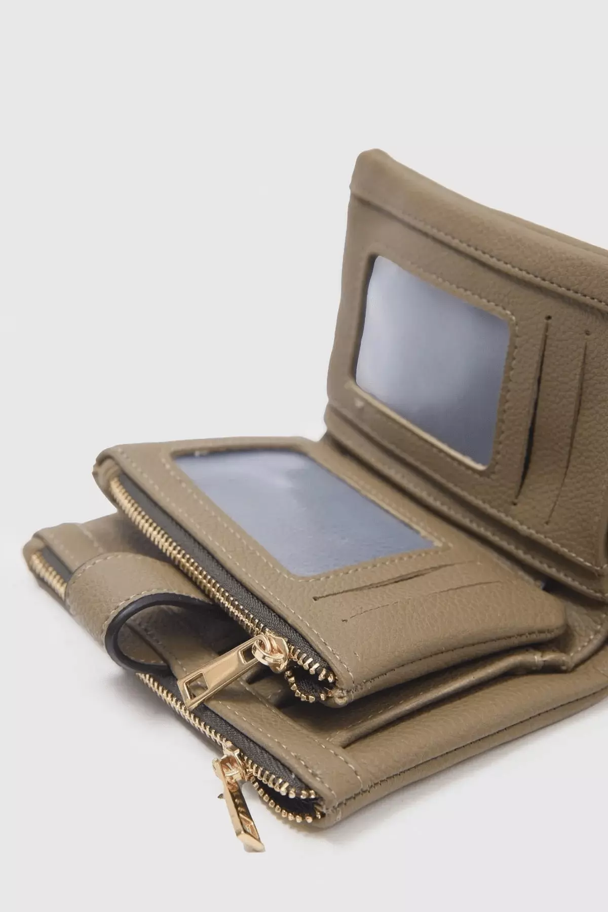 Multi-pocketed Hanging Woman Wallet 2001