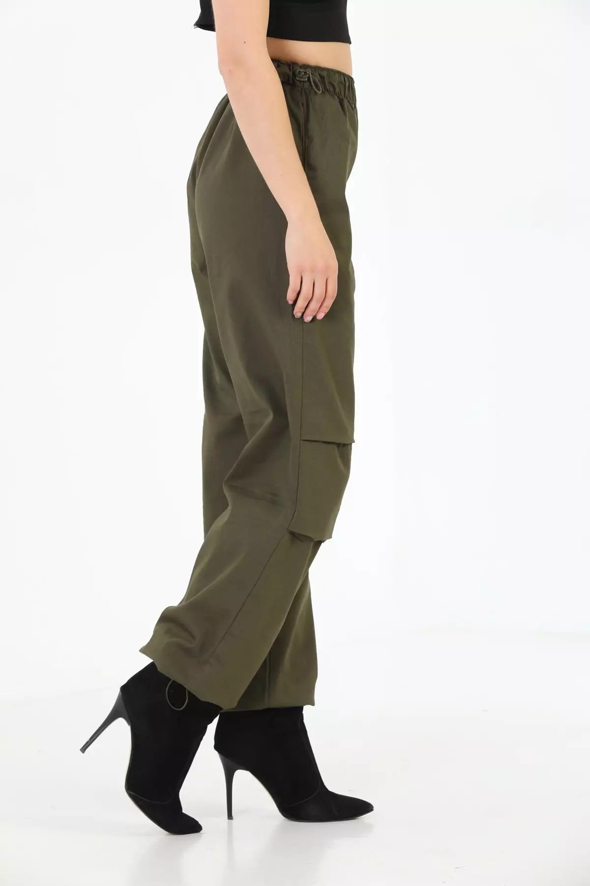 Women's Khaki Cargo Pants with Elastic Cuffs