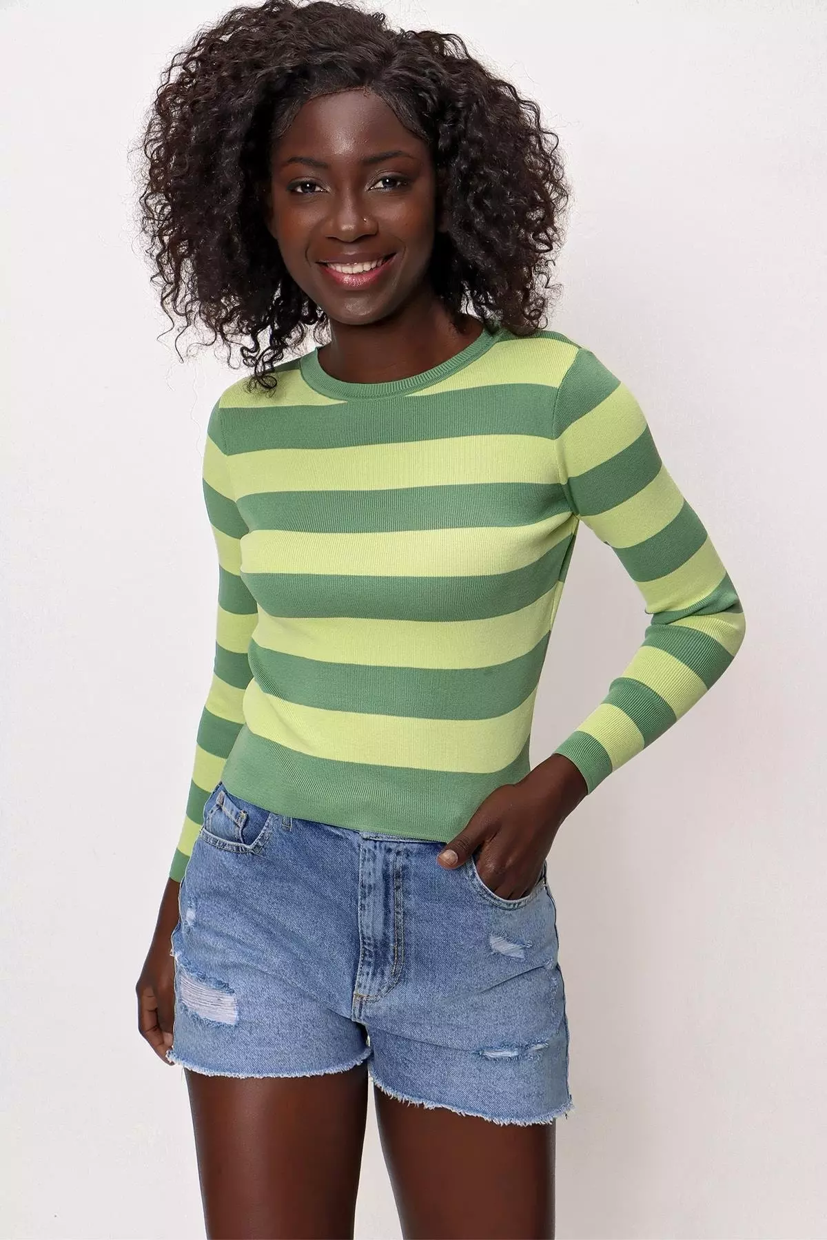 Women's Striped Bicycle Neck Sweater Green-Lime 22sw301