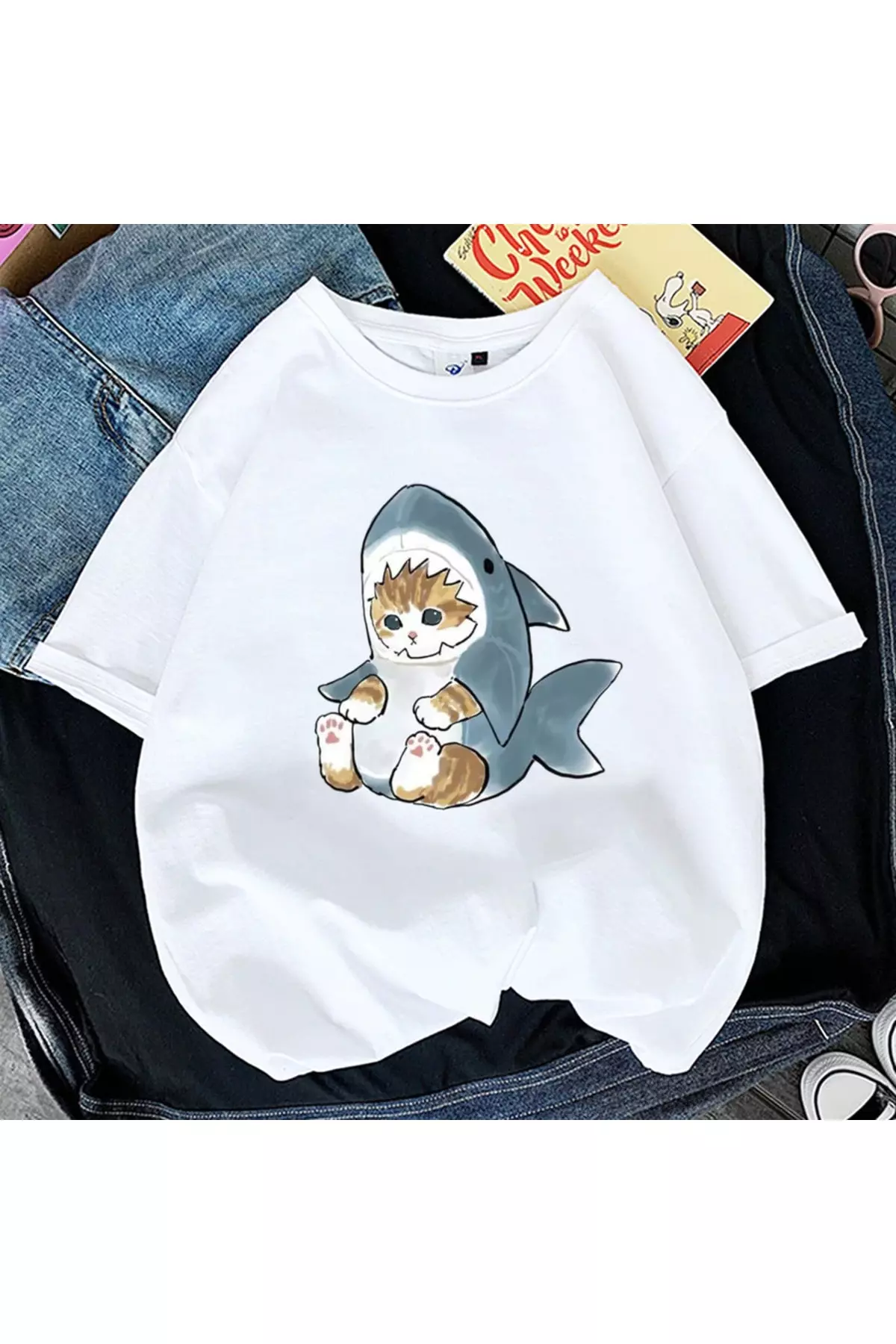 UNISEX WHITE OVERSIZE CUT PRINTED SHORT SLEEVE T-SHIRT