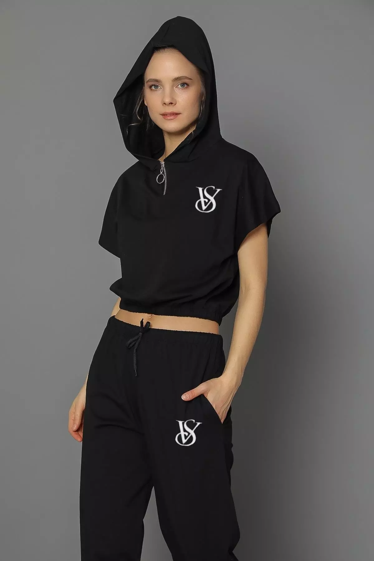 Women Vs Printed Cropped Hoodie Tracksuit - (5609)