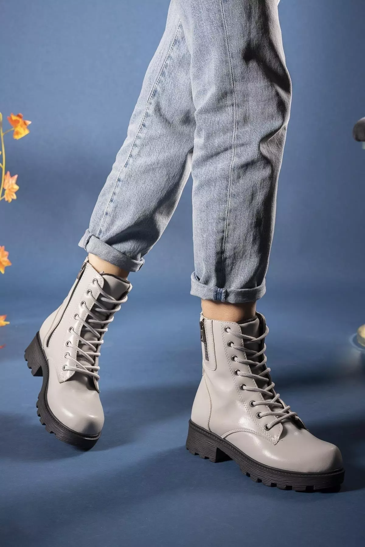 Women's Boot 001260 Gray Leather