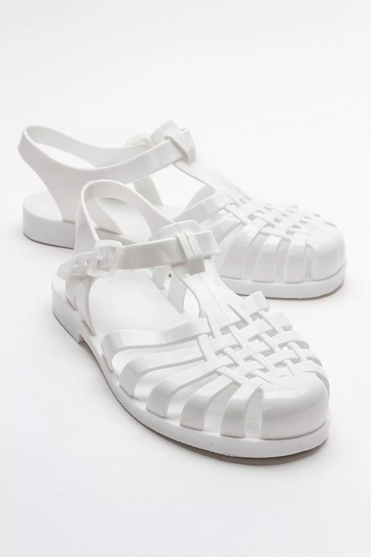 FLENK White Women's Sandals