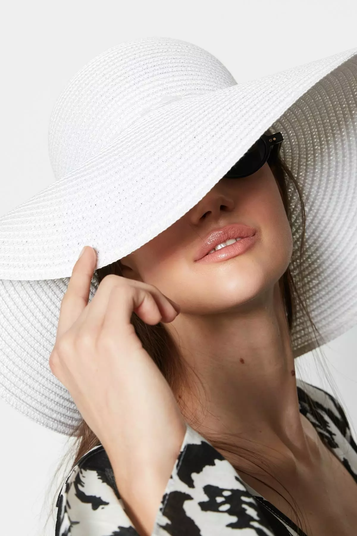 Short Edge Woven Beach Hat Y8201 White