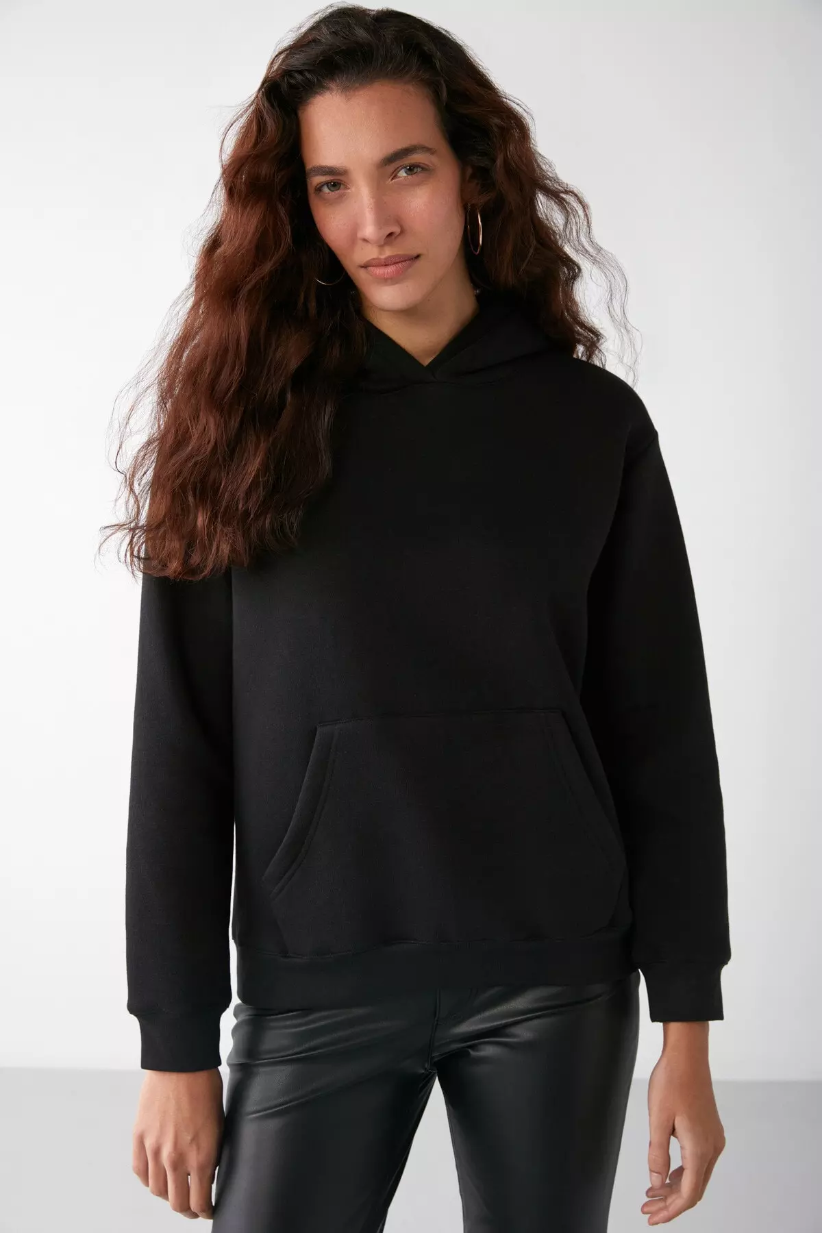 Adel Regular Relaxed Black Sweatshirt