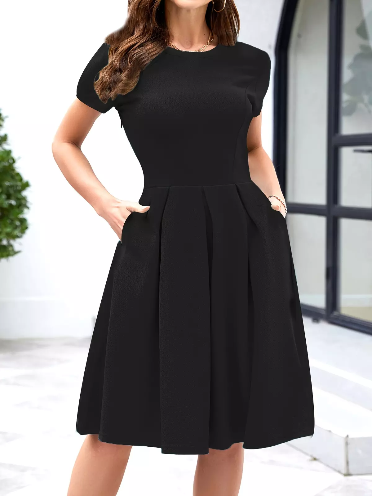 Solid Color Short Sleeve Tucked Dress, Casual Crew Neck A-line Dress, Women's Clothing-Black
