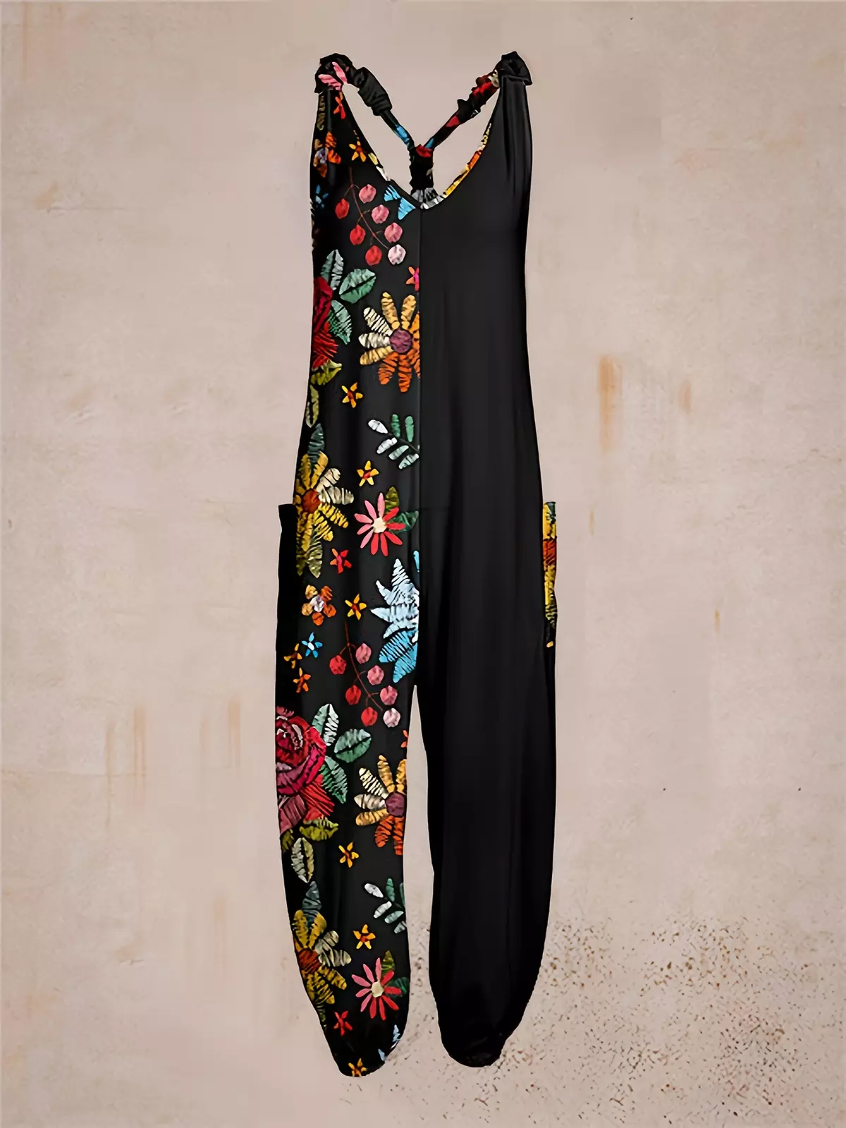Plus Size Casual Jumpsuit, Women's Plus Colorblock Floral Print V Neck Tapered Leg Jumpsuit With Pockets