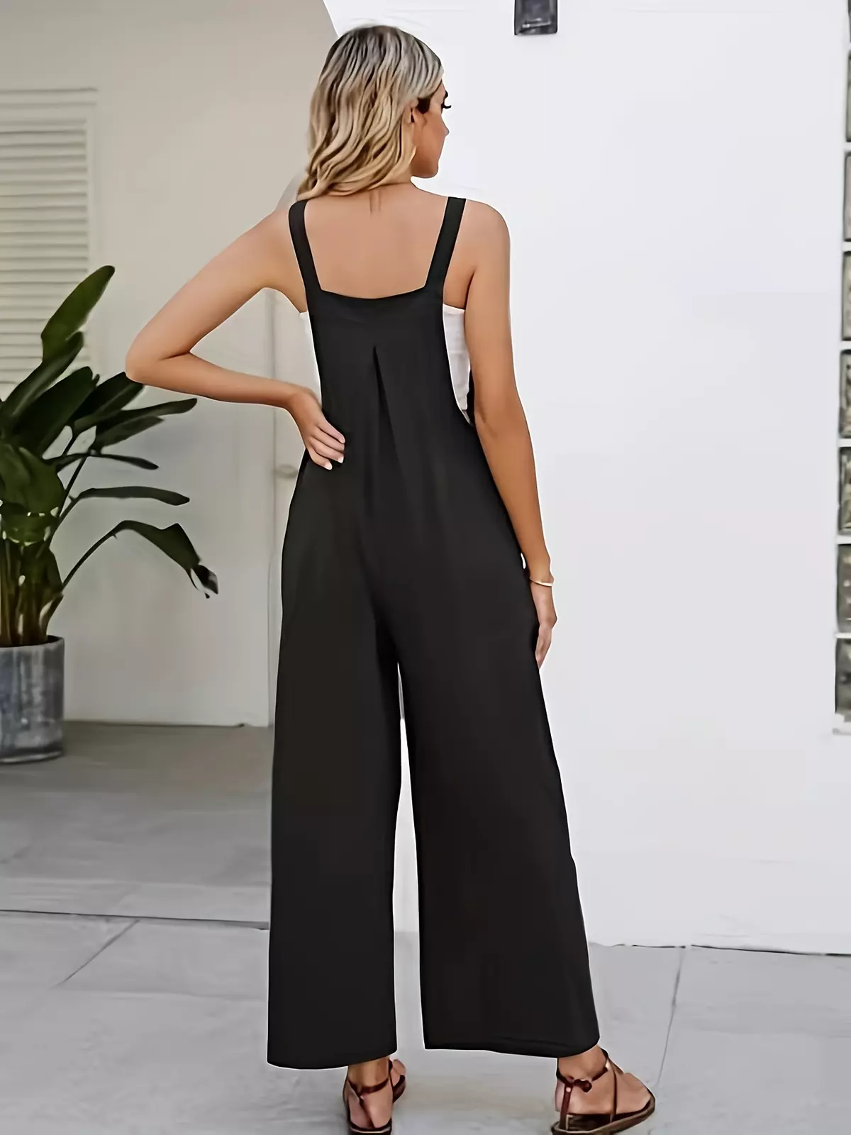 Stylish Solid Color Pocketed Overall Jumpsuit - Versatile Button-Down Design for Spring & Summer - Comfortable Womens Fashion Clothing for Everyday Chic
