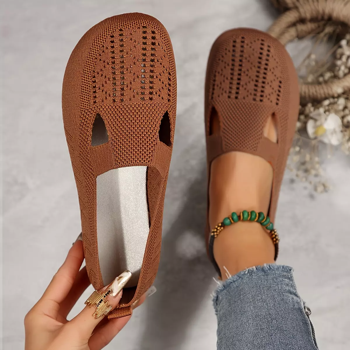 Stylish Women's Flat Shoes – Breathable, Lightweight Woven Fabric – Easy Slip-on Design for Everyday Comfort and Versatility-Caramel Colour