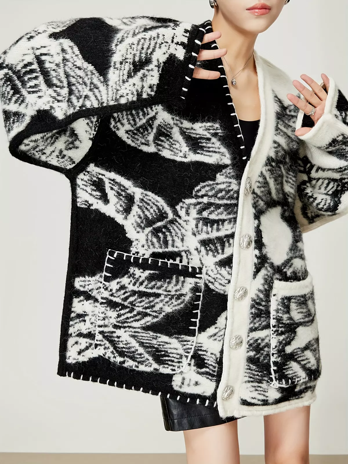 Tie Dye Pattern Dual Pockets Cardigan, Cozy Style Button Front Long Sleeve Loose Cardigan For Winter & Fall, Women's Clothing