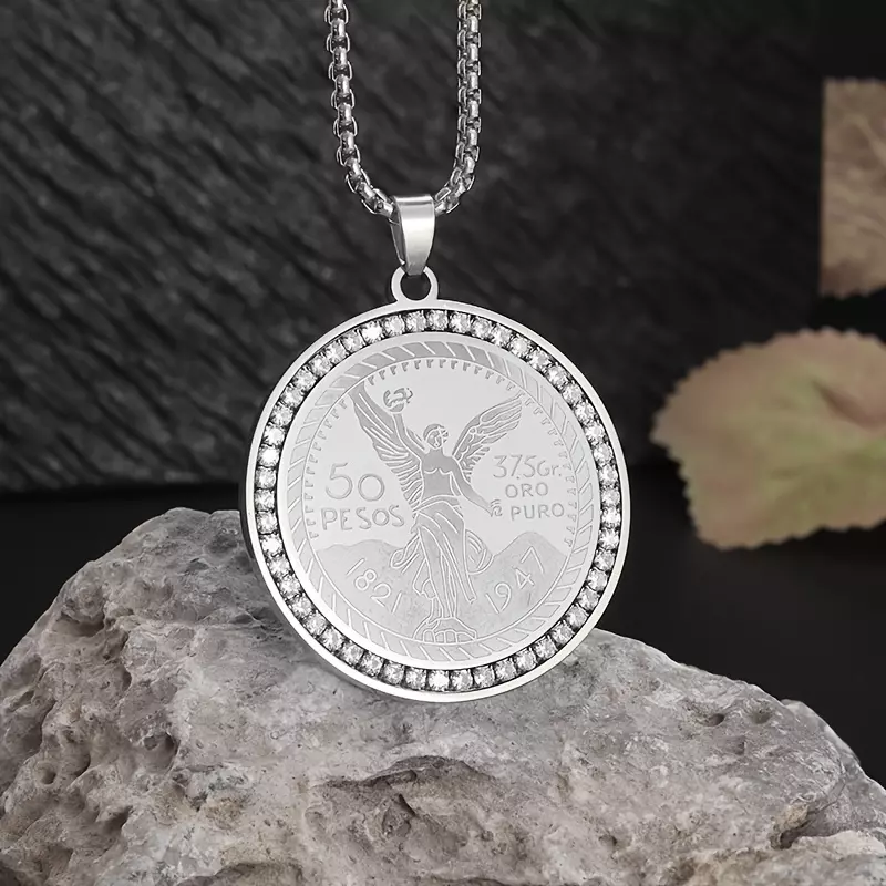 2pcs/set Stainless Steel Statue of Liberty Pendant Exquisite Zircon Coin Necklace Lucky Amulet Hip Hop Jewelry Gift for Men and Women