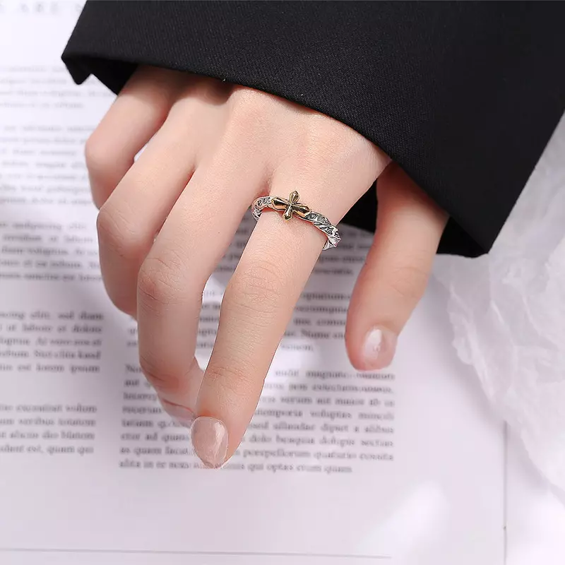 S925 Sterling Silver Unisex Mobius Ring, Vintage & Classic Style, Engraved Graffiti Cross Design, Two-Tone Hip Hop Open Band Jewelry Gifts.3.8g/0.13oz